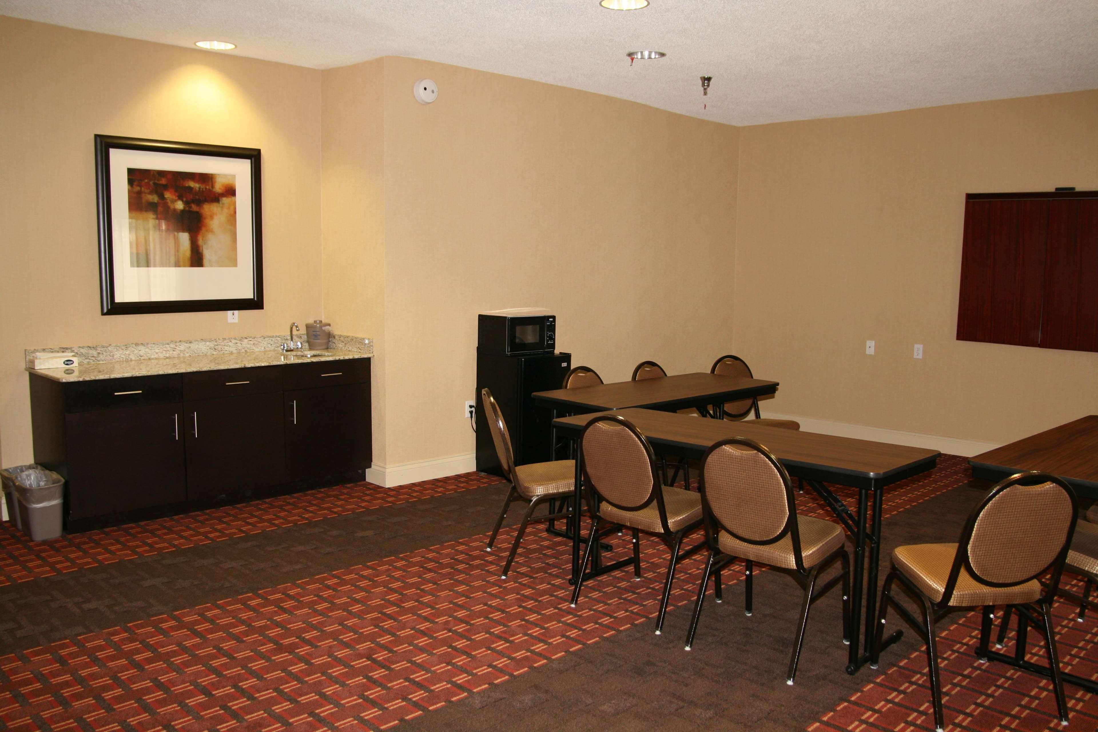 Hampton Inn Corydon Exterior foto