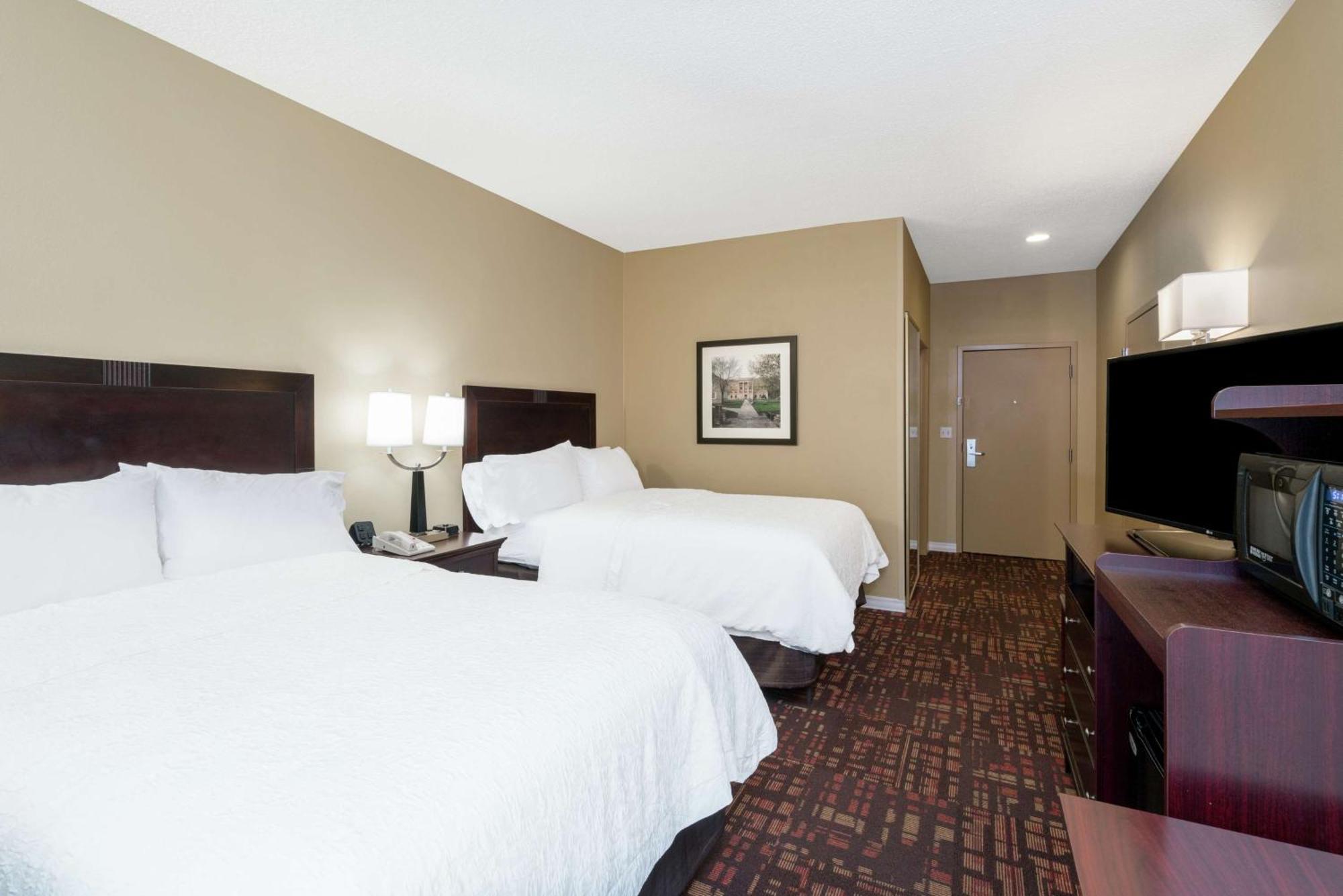 Hampton Inn Corydon Exterior foto